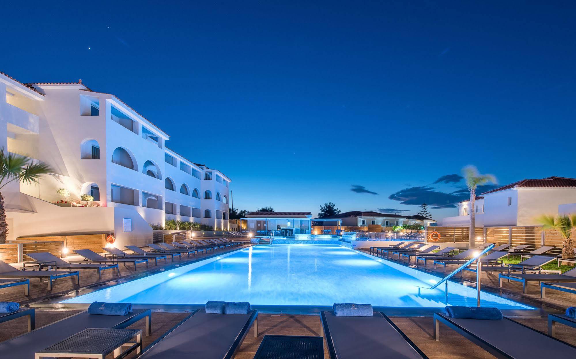 Azure Resort&Spa Planos Exterior foto